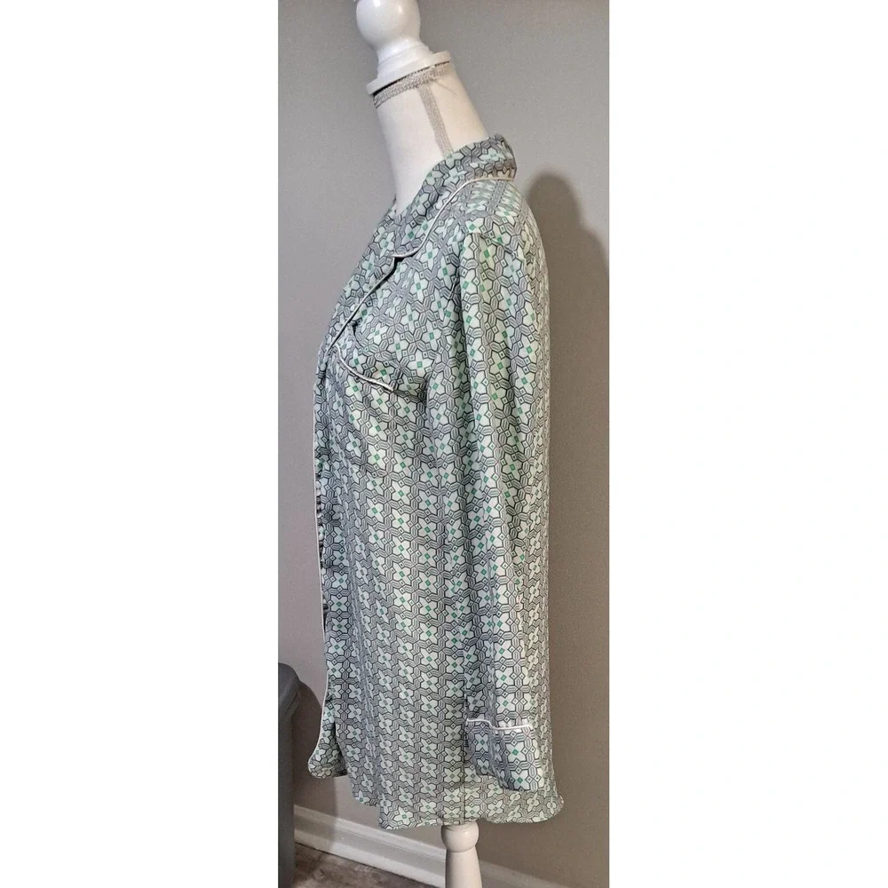 J Crew Size S Geometric Long‎ Sleeve Nightshirt